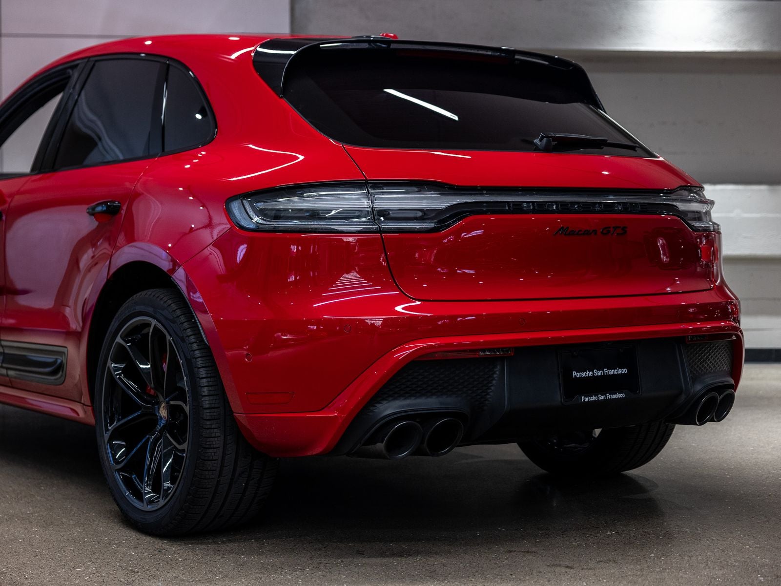 2024 Porsche Macan GTS