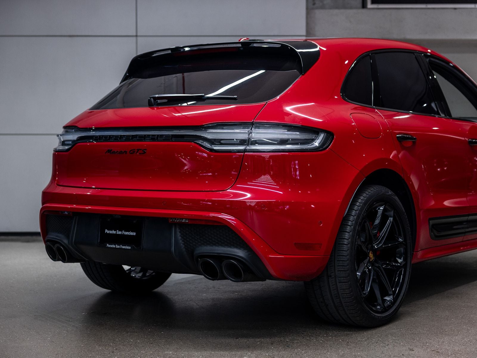 2024 Porsche Macan GTS