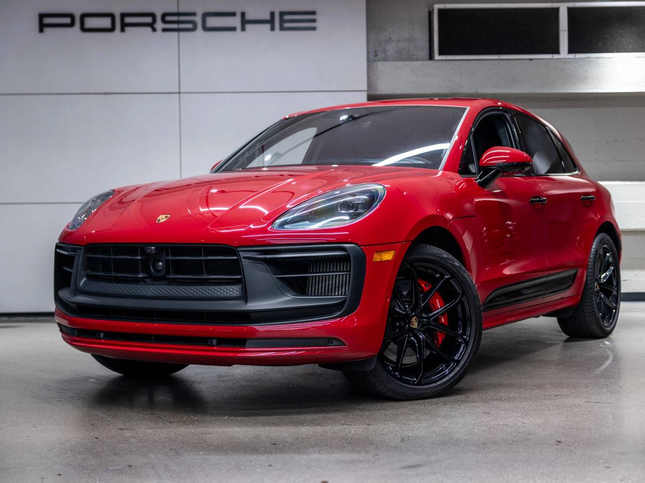 2024 Porsche Macan GTS