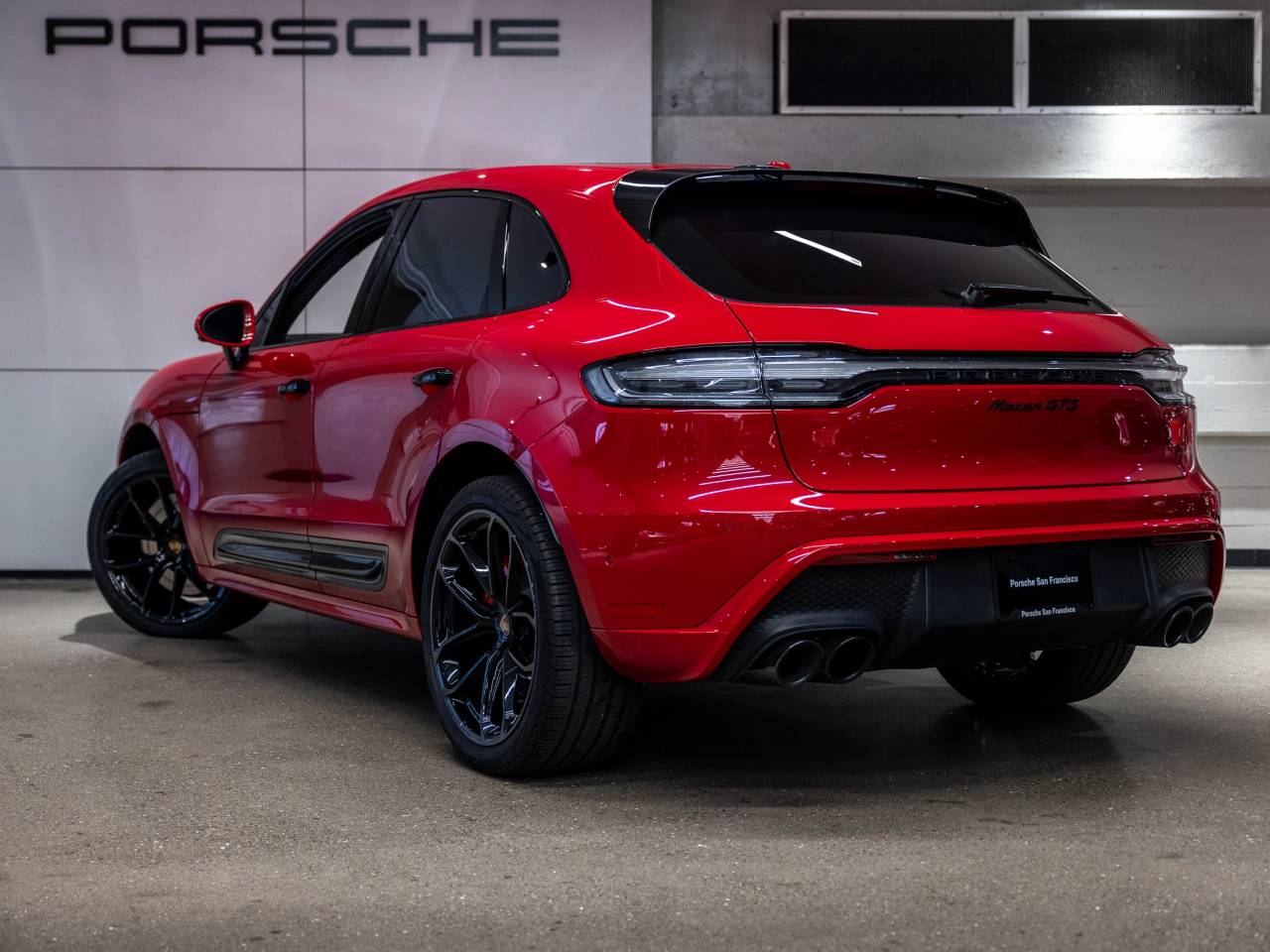 2024 Porsche Macan GTS