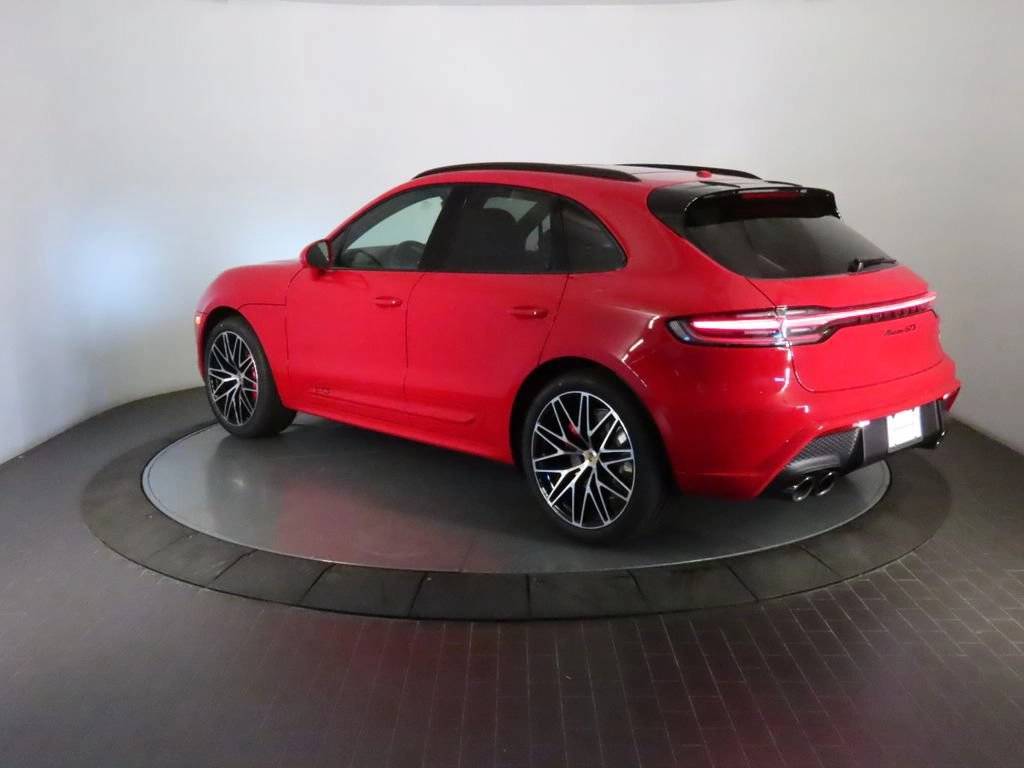 2026 Porsche Macan Macan GTS