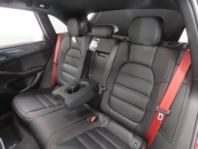 2026 Porsche Macan Macan GTS