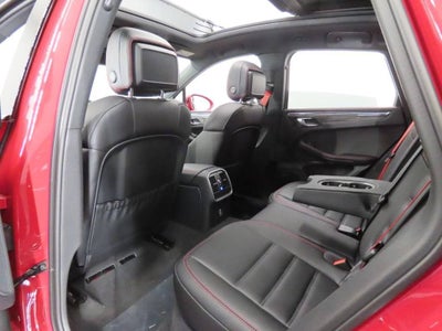 2026 Porsche Macan Macan GTS