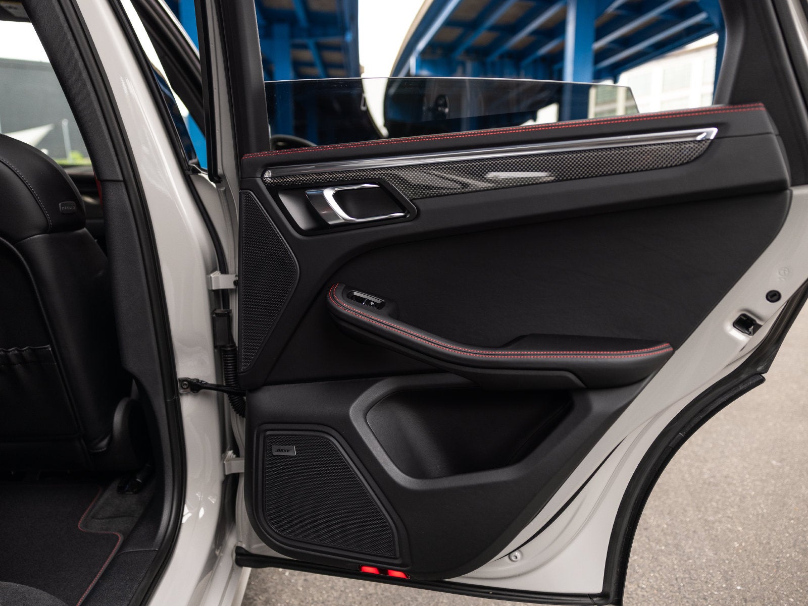 2026 Porsche Macan Macan GTS