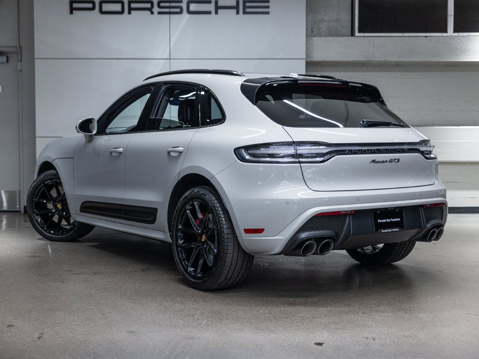 2026 Porsche Macan Macan GTS