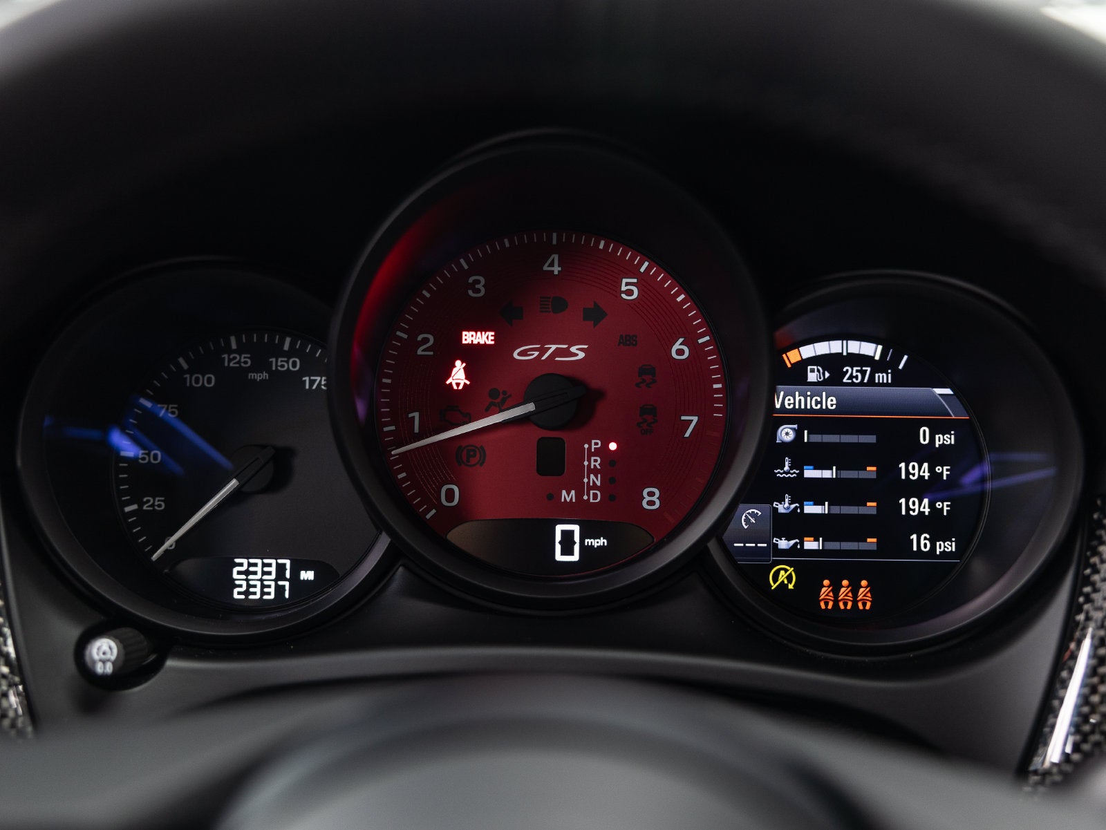 2026 Porsche Macan Macan GTS