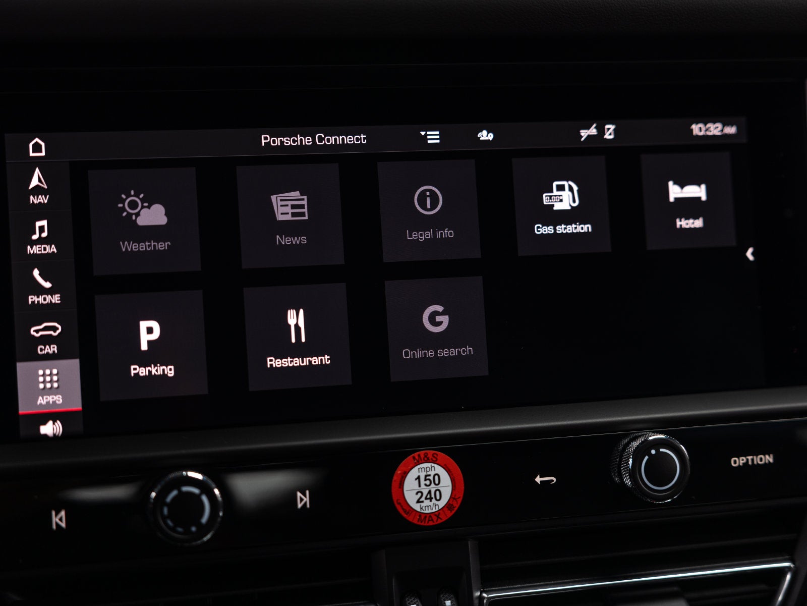 2026 Porsche Macan Macan GTS
