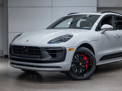 2026 Porsche Macan Macan GTS