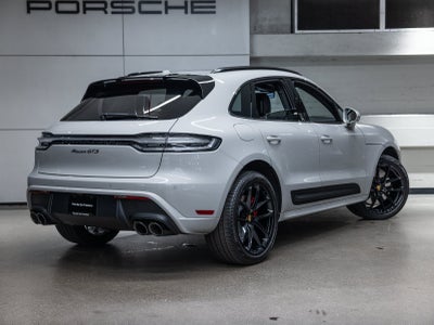 2026 Porsche Macan Macan GTS