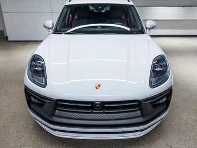 2026 Porsche Macan Macan GTS