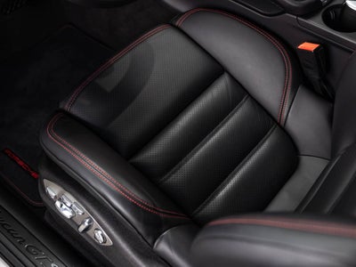 2026 Porsche Macan Macan GTS