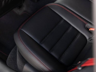 2026 Porsche Macan Macan GTS