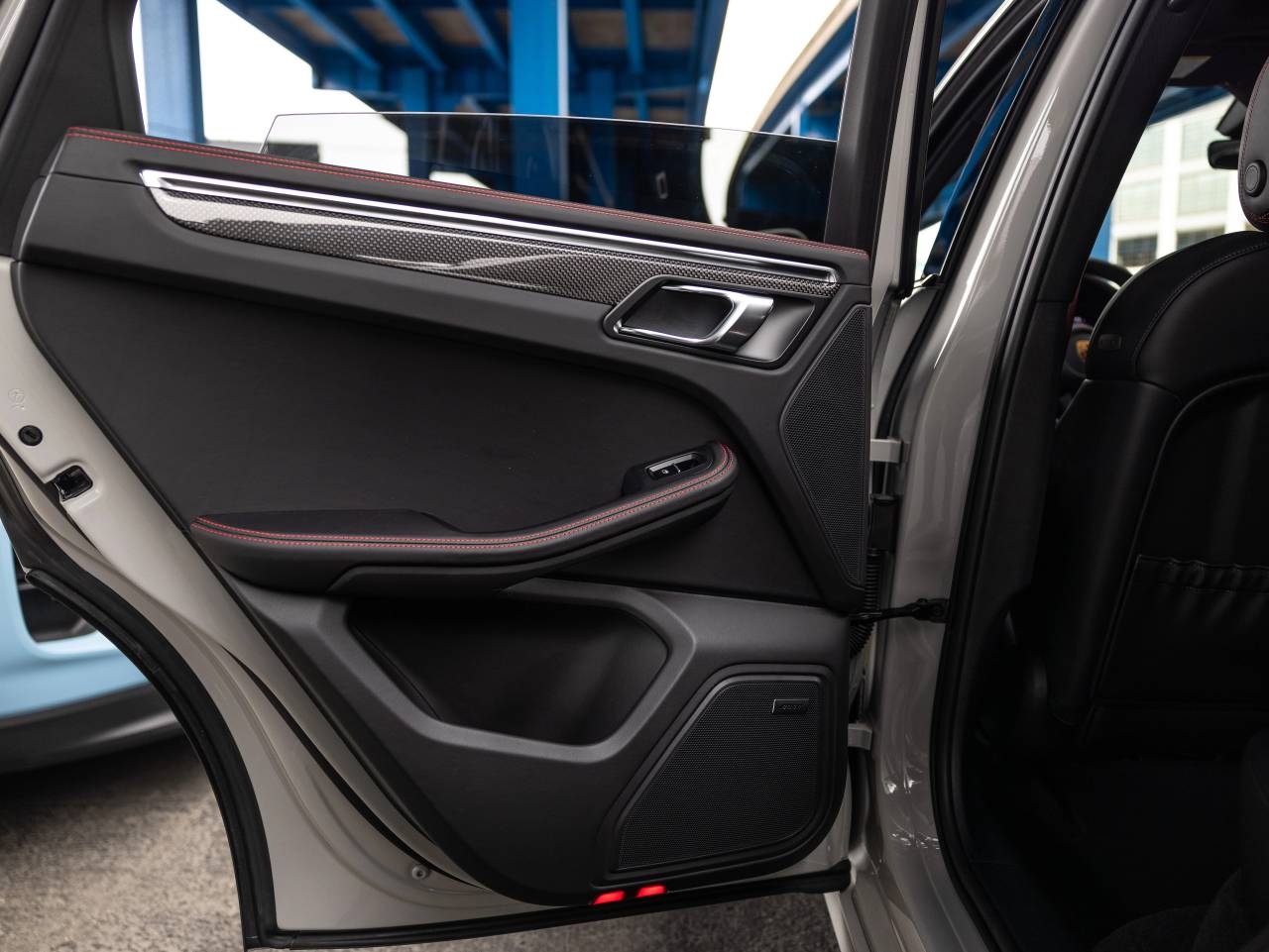 2026 Porsche Macan Macan GTS