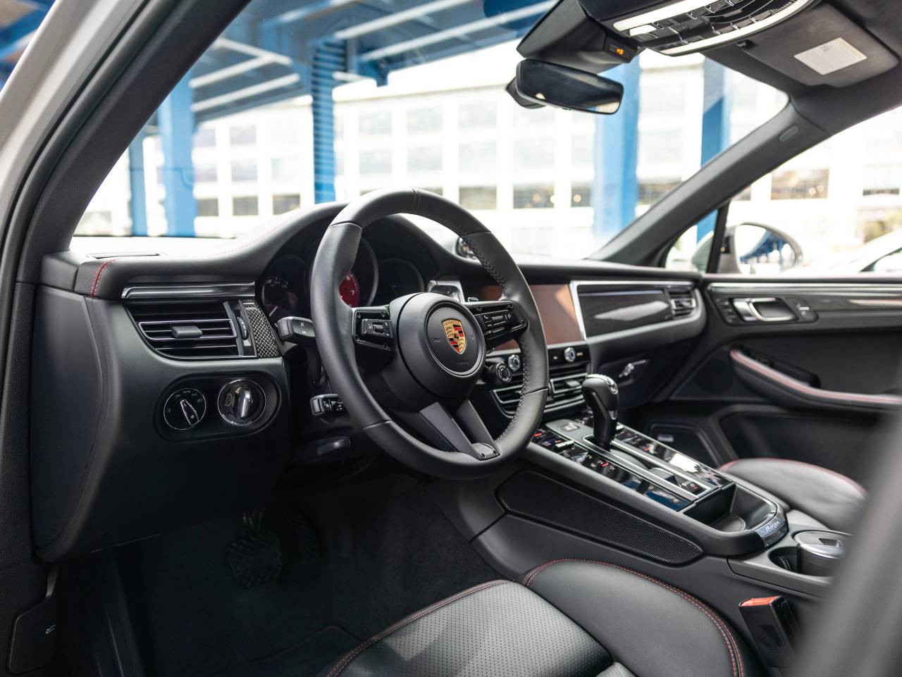 2026 Porsche Macan Macan GTS