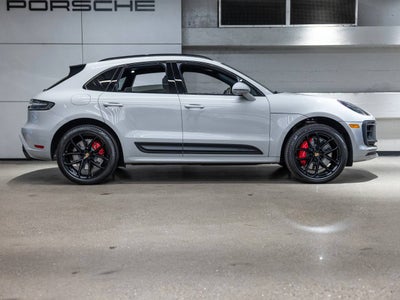 2026 Porsche Macan Macan GTS