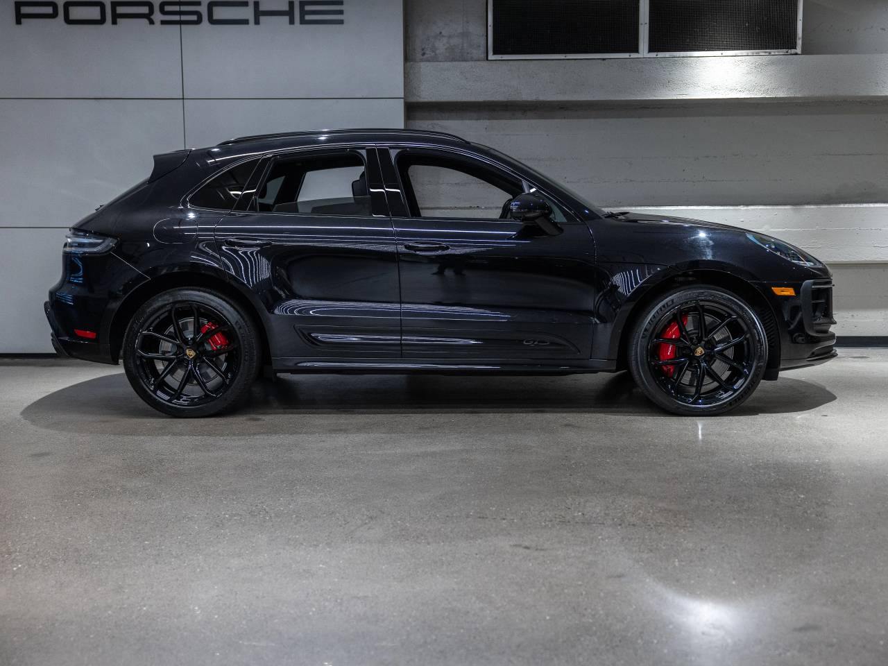 2024 Porsche Macan Macan GTS