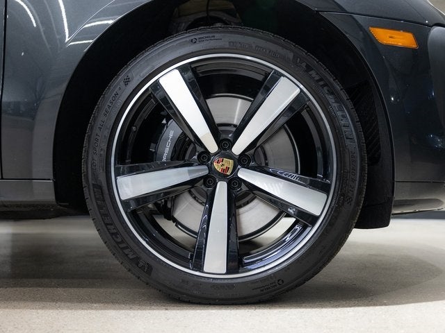 2026 Porsche Macan Macan GTS