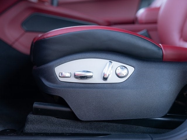 2026 Porsche Macan Macan GTS