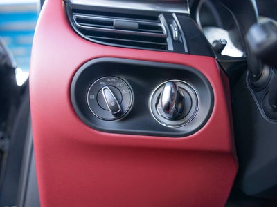 2026 Porsche Macan Macan GTS