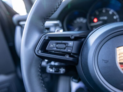 2026 Porsche Macan GTS