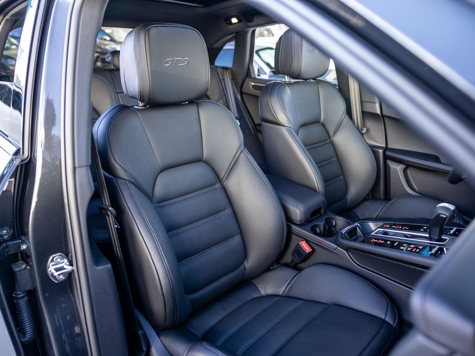 2026 Porsche Macan GTS