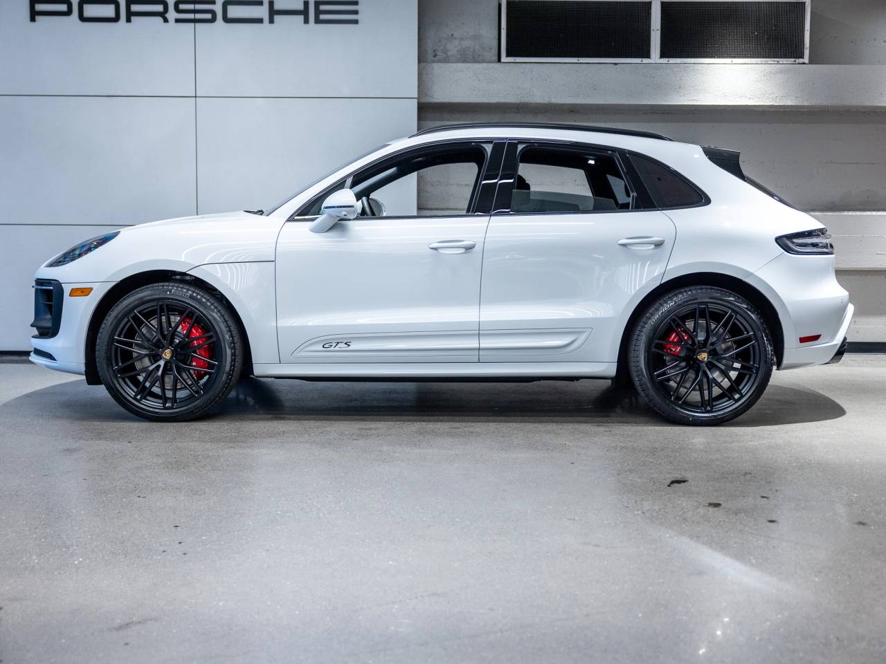 2026 Porsche Macan GTS