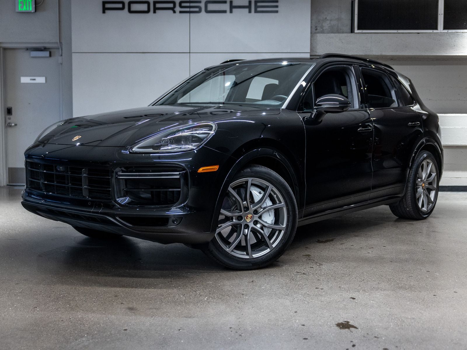 2023 Porsche Cayenne Turbo