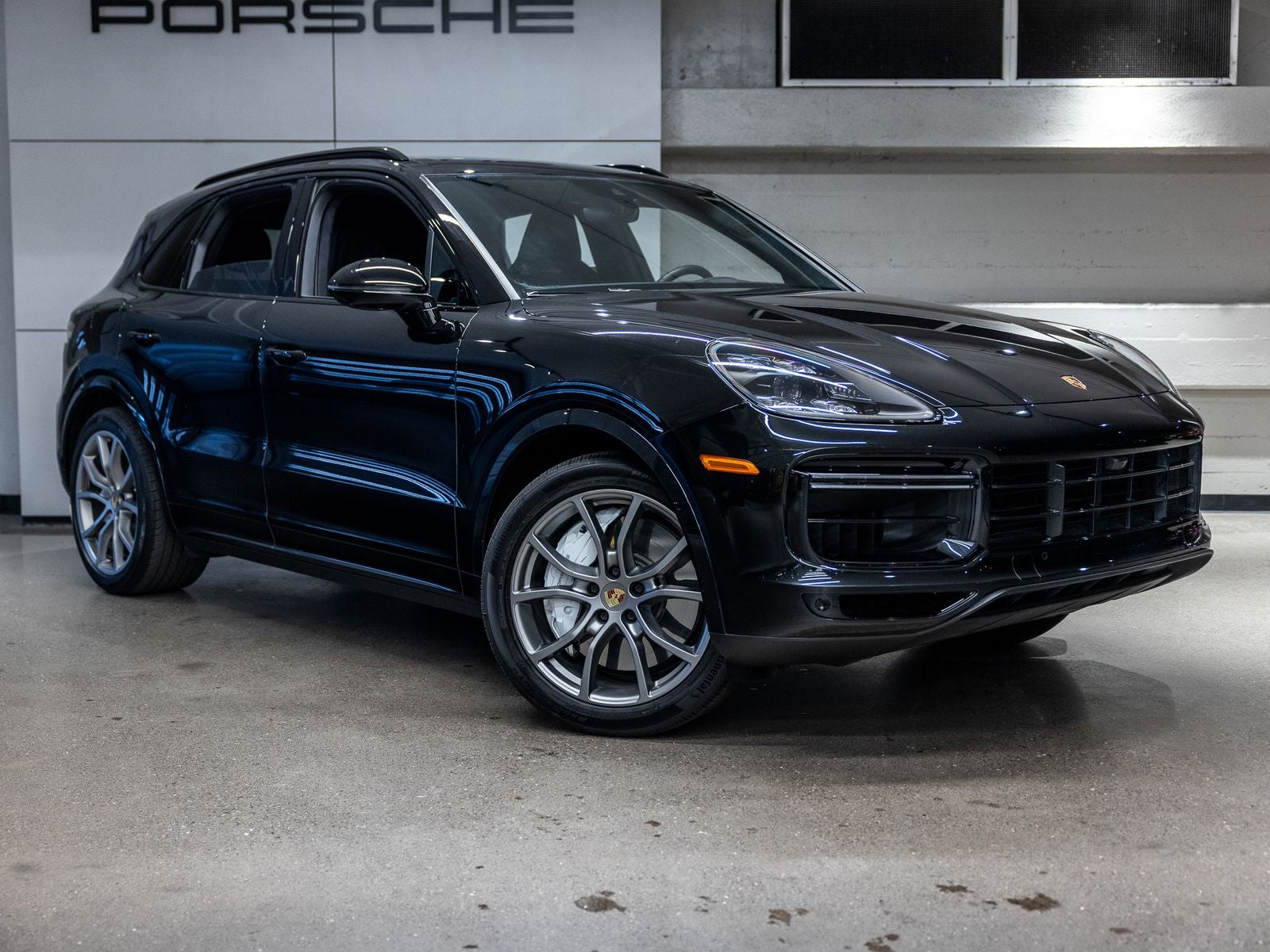 2023 Porsche Cayenne Turbo