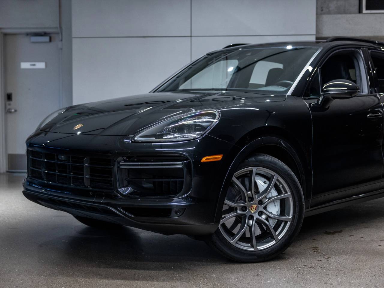 2023 Porsche Cayenne Turbo