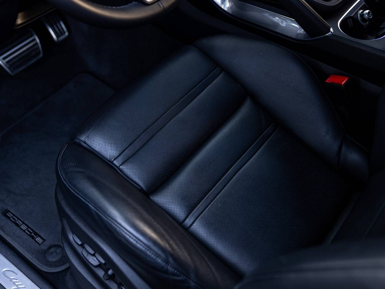 2023 Porsche Cayenne Turbo