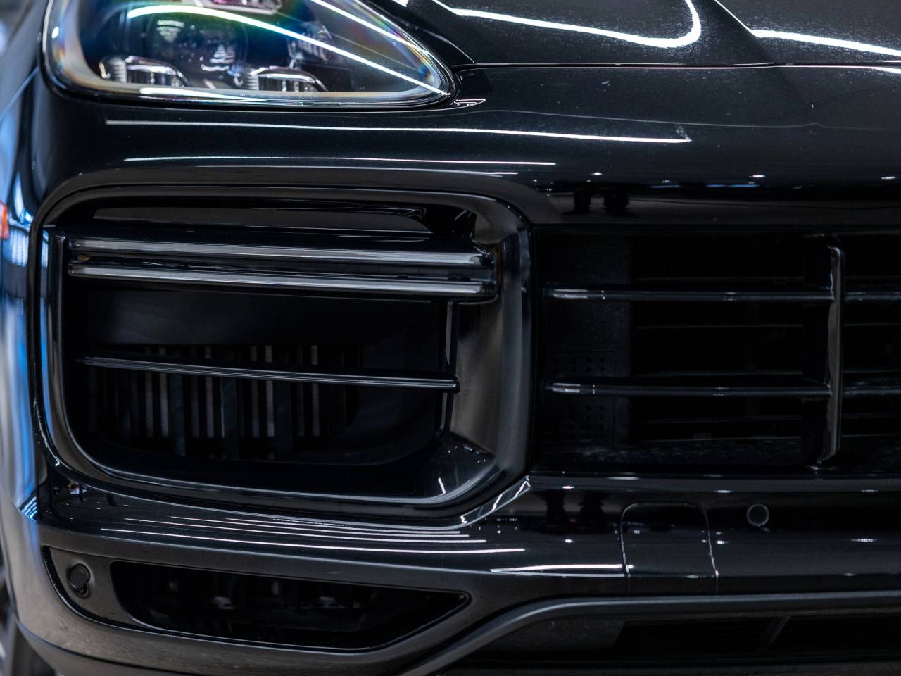 2023 Porsche Cayenne Turbo