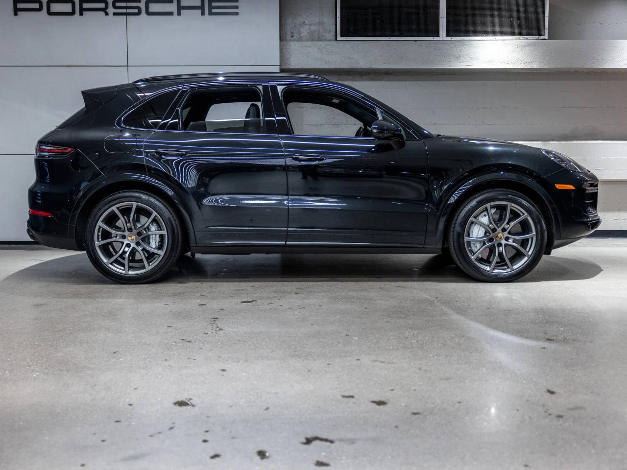 2023 Porsche Cayenne Turbo