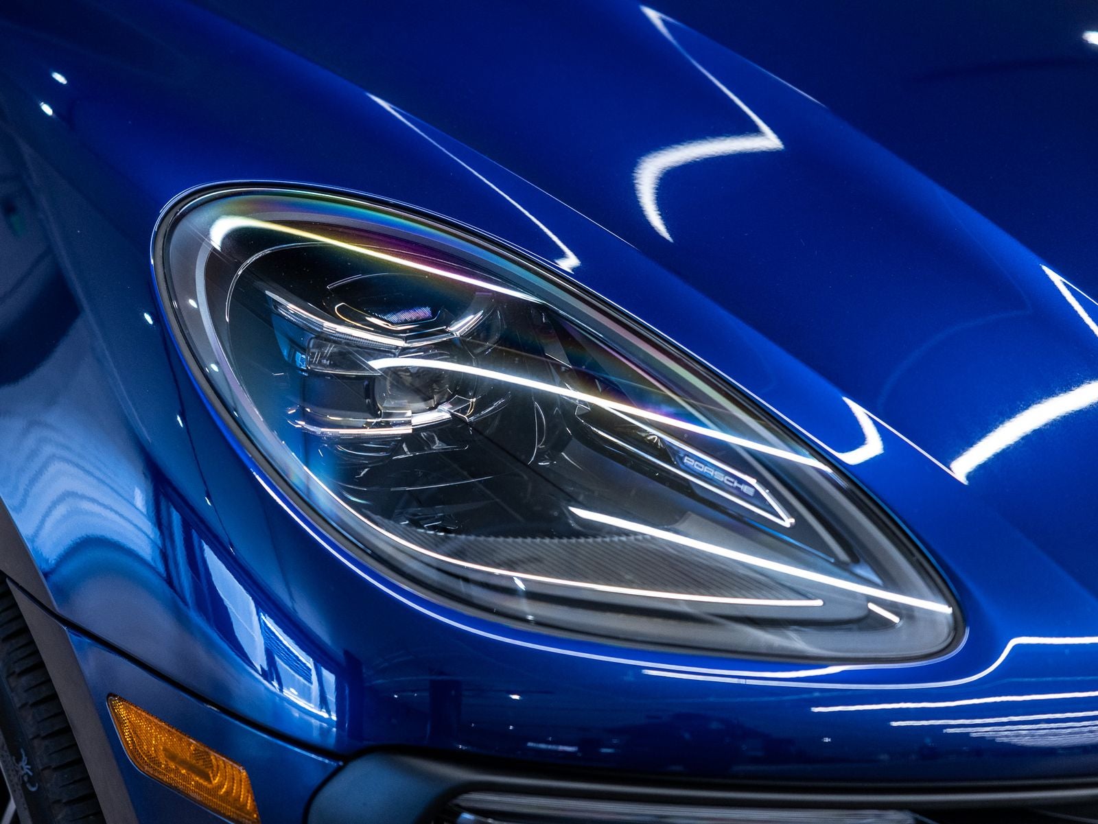 2023 Porsche Macan Macan S (MY23)