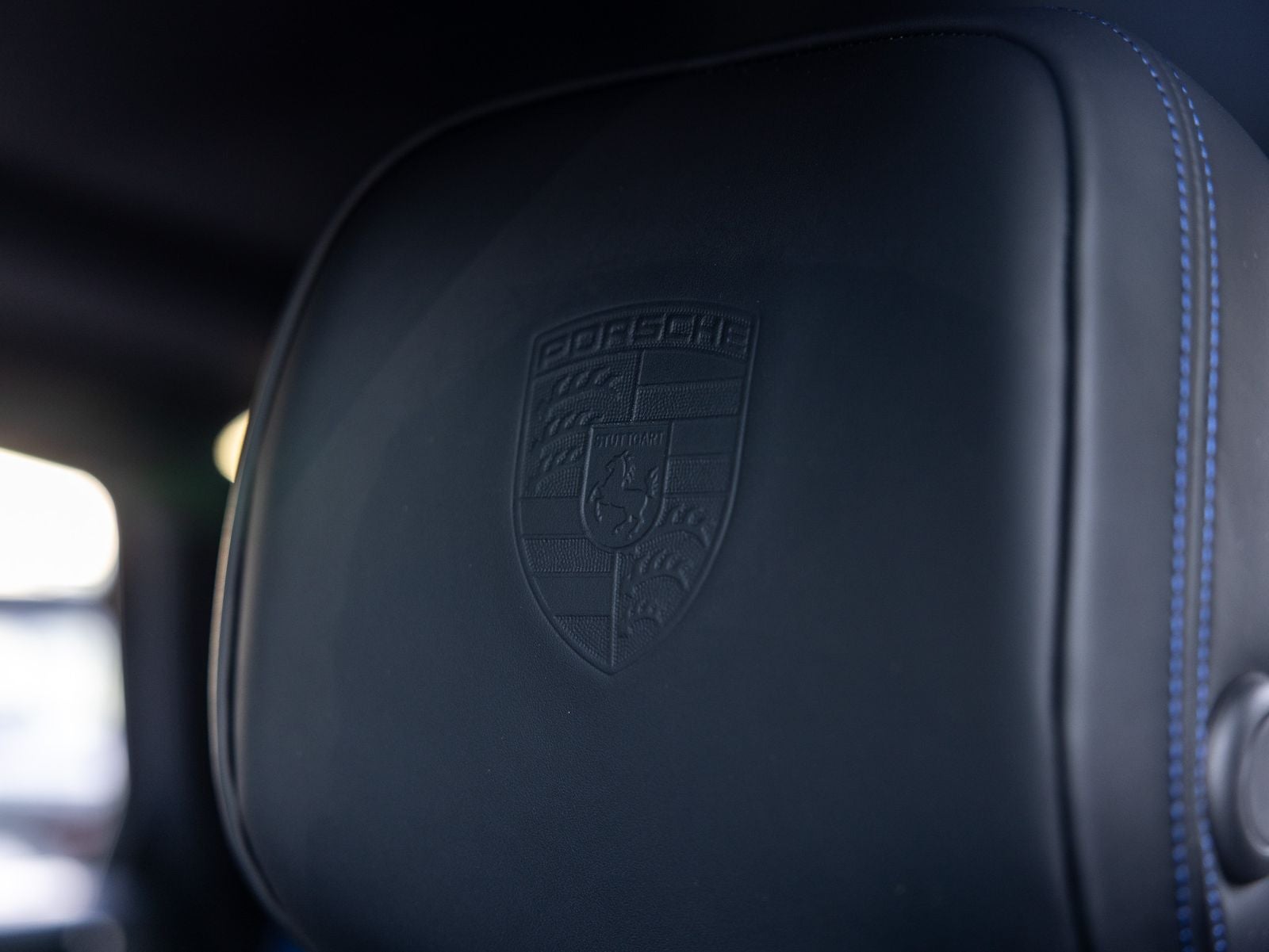 2023 Porsche Macan Macan S (MY23)