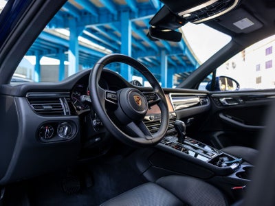 2023 Porsche Macan Macan S (MY23)