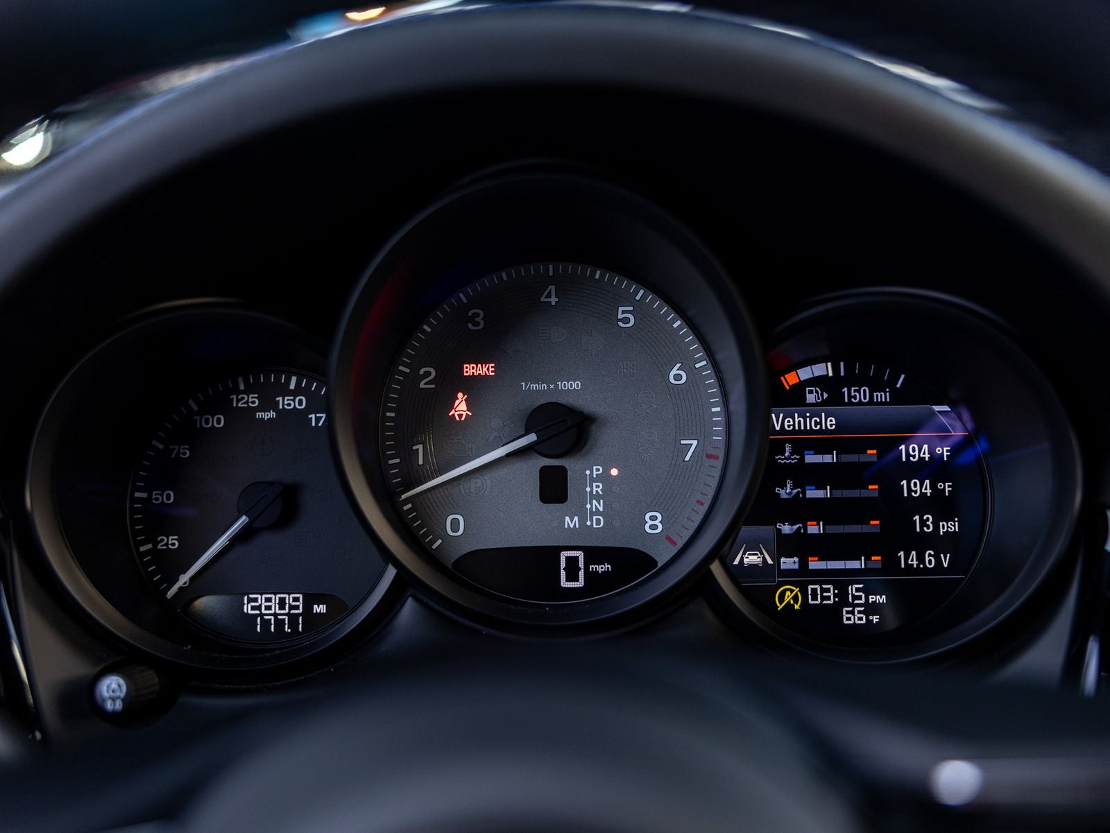 2023 Porsche Macan Macan S (MY23)