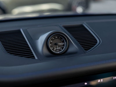 2023 Porsche Macan Macan S (MY23)