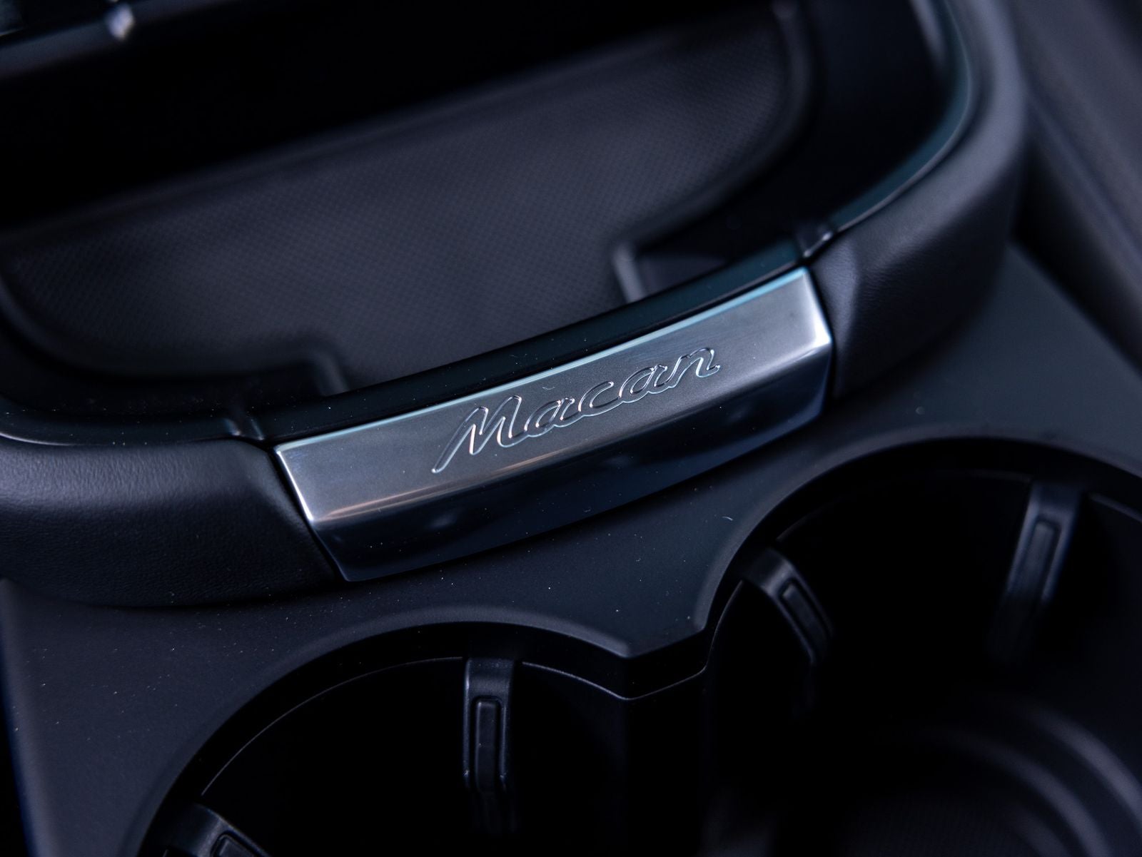 2023 Porsche Macan Macan S (MY23)