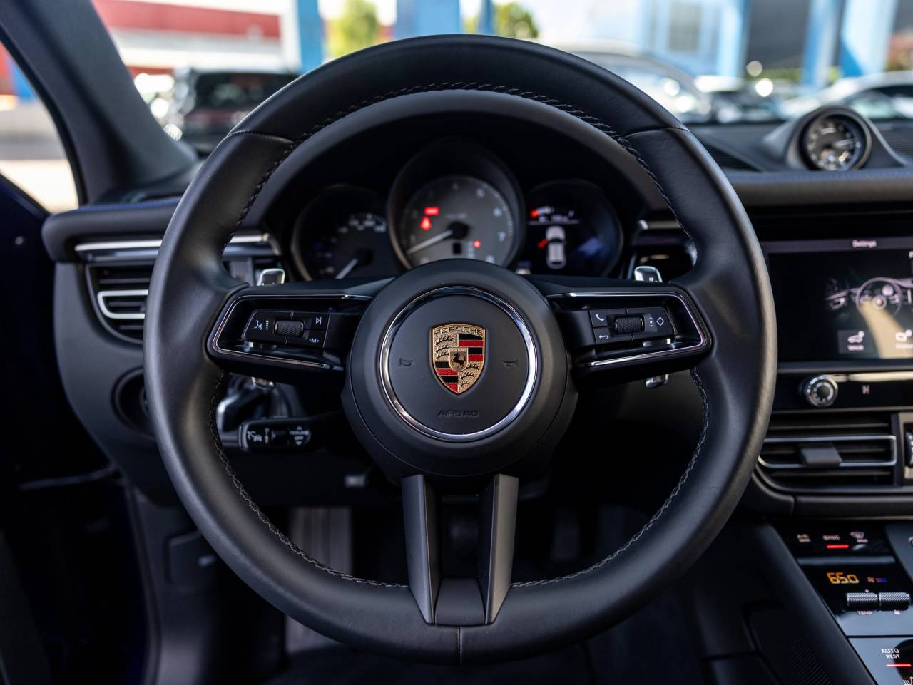 2023 Porsche Macan Macan S (MY23)