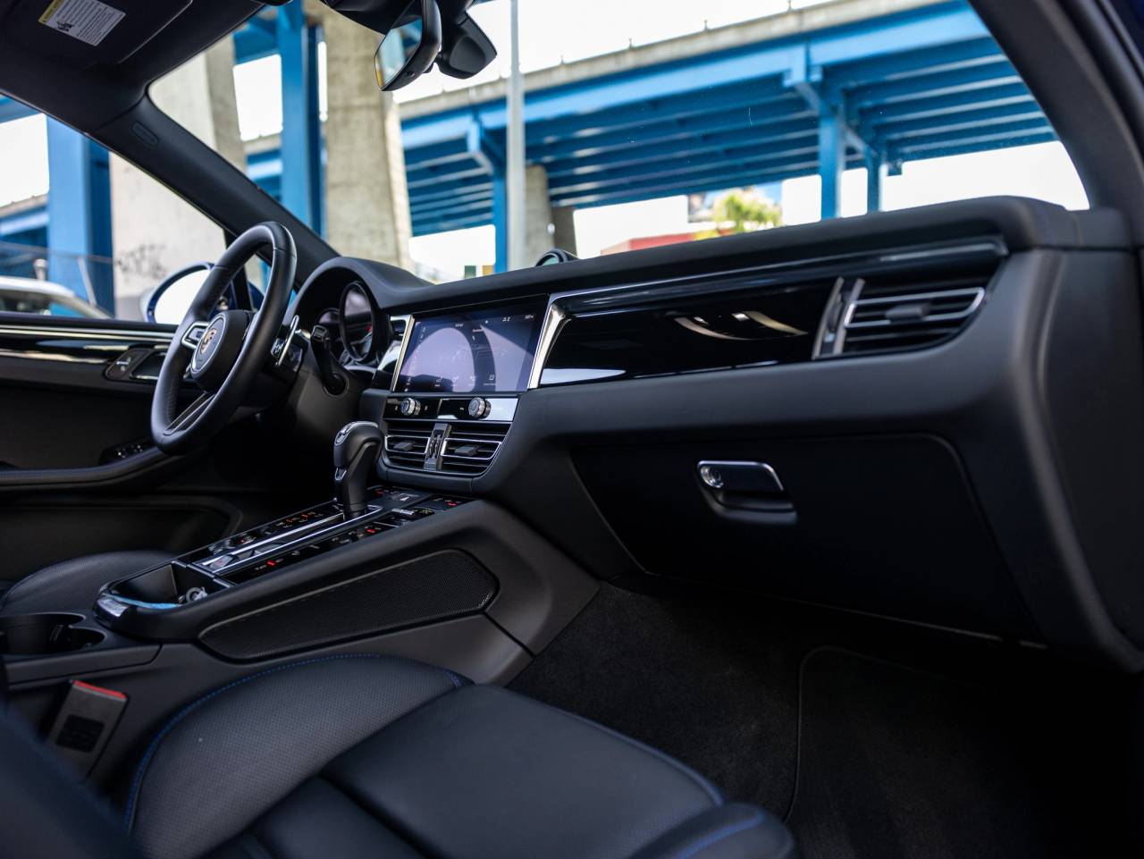 2023 Porsche Macan Macan S (MY23)