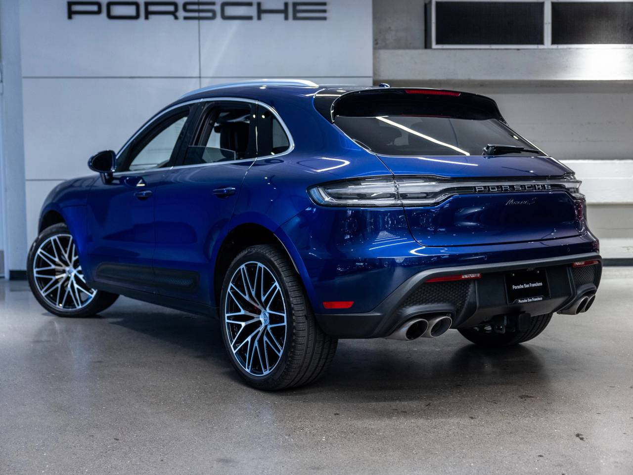 2023 Porsche Macan Macan S (MY23)