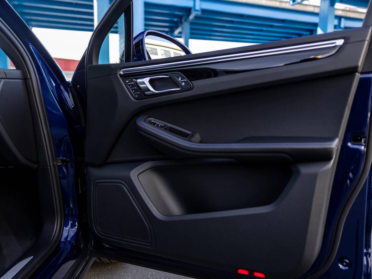 2023 Porsche Macan Macan S (MY23)