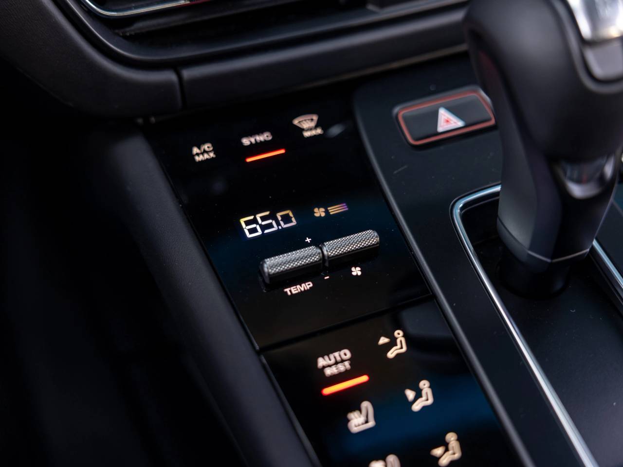 2023 Porsche Macan Macan S (MY23)