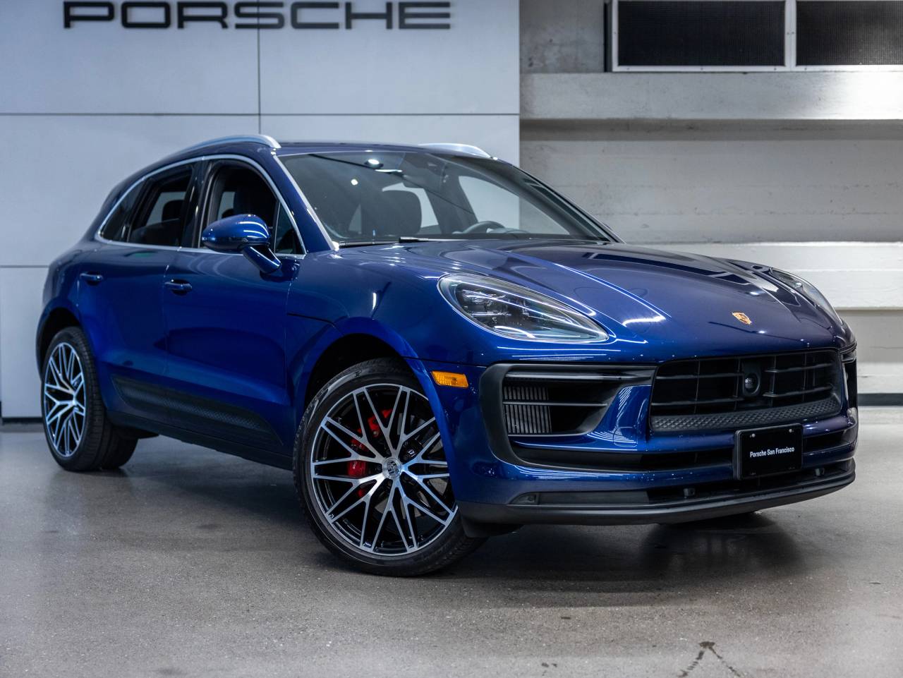 2023 Porsche Macan Macan S (MY23)