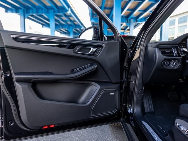 2026 Porsche Macan Macan S