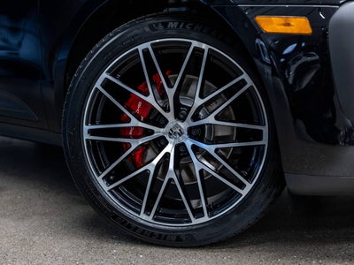 2026 Porsche Macan Macan S