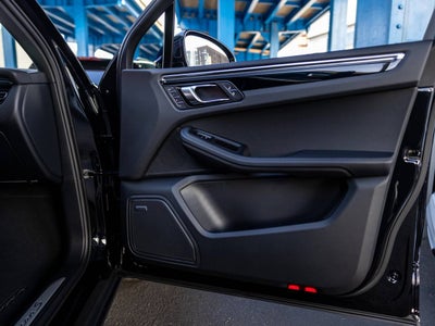 2026 Porsche Macan Macan S