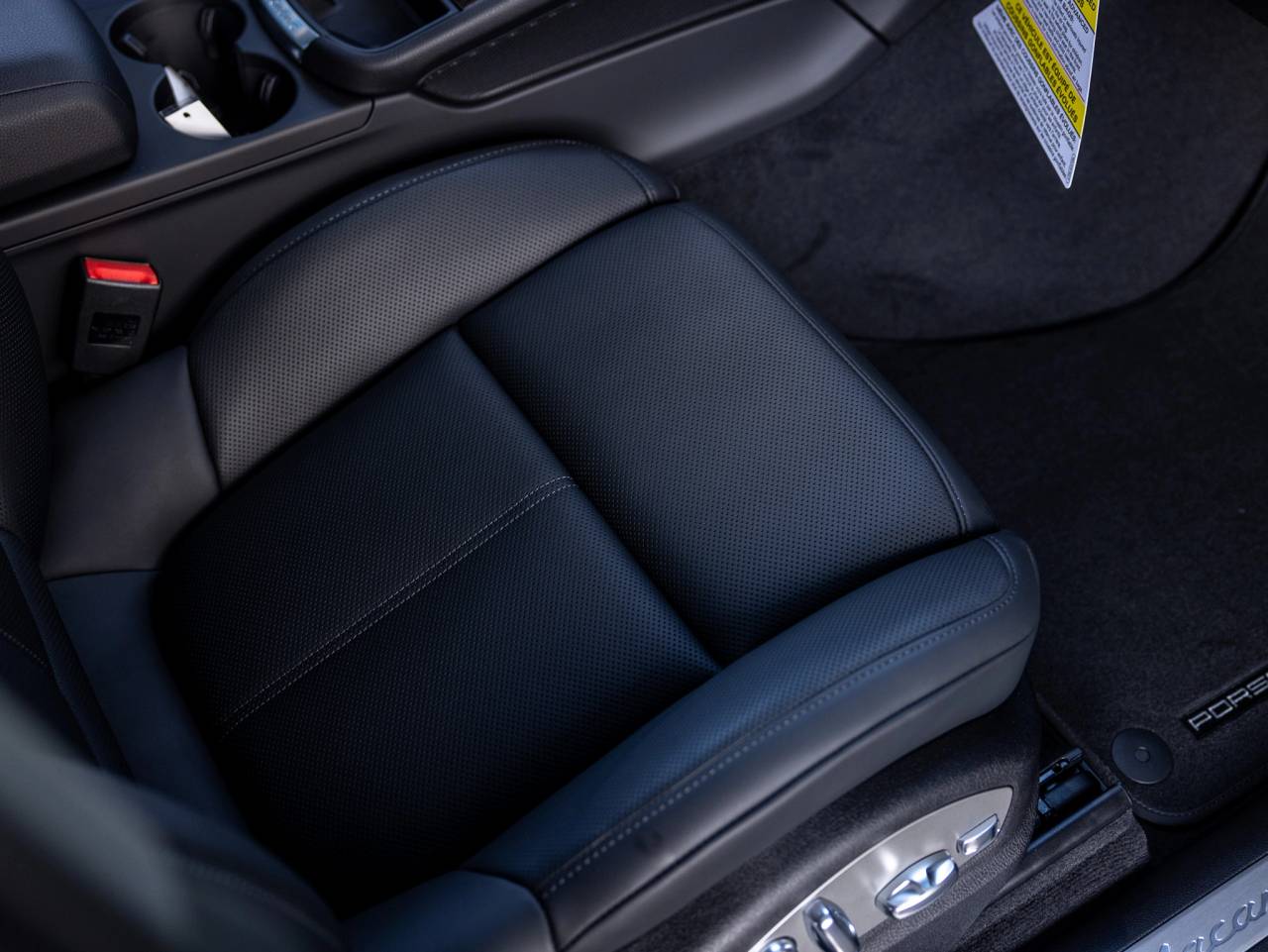 2026 Porsche Macan Macan S