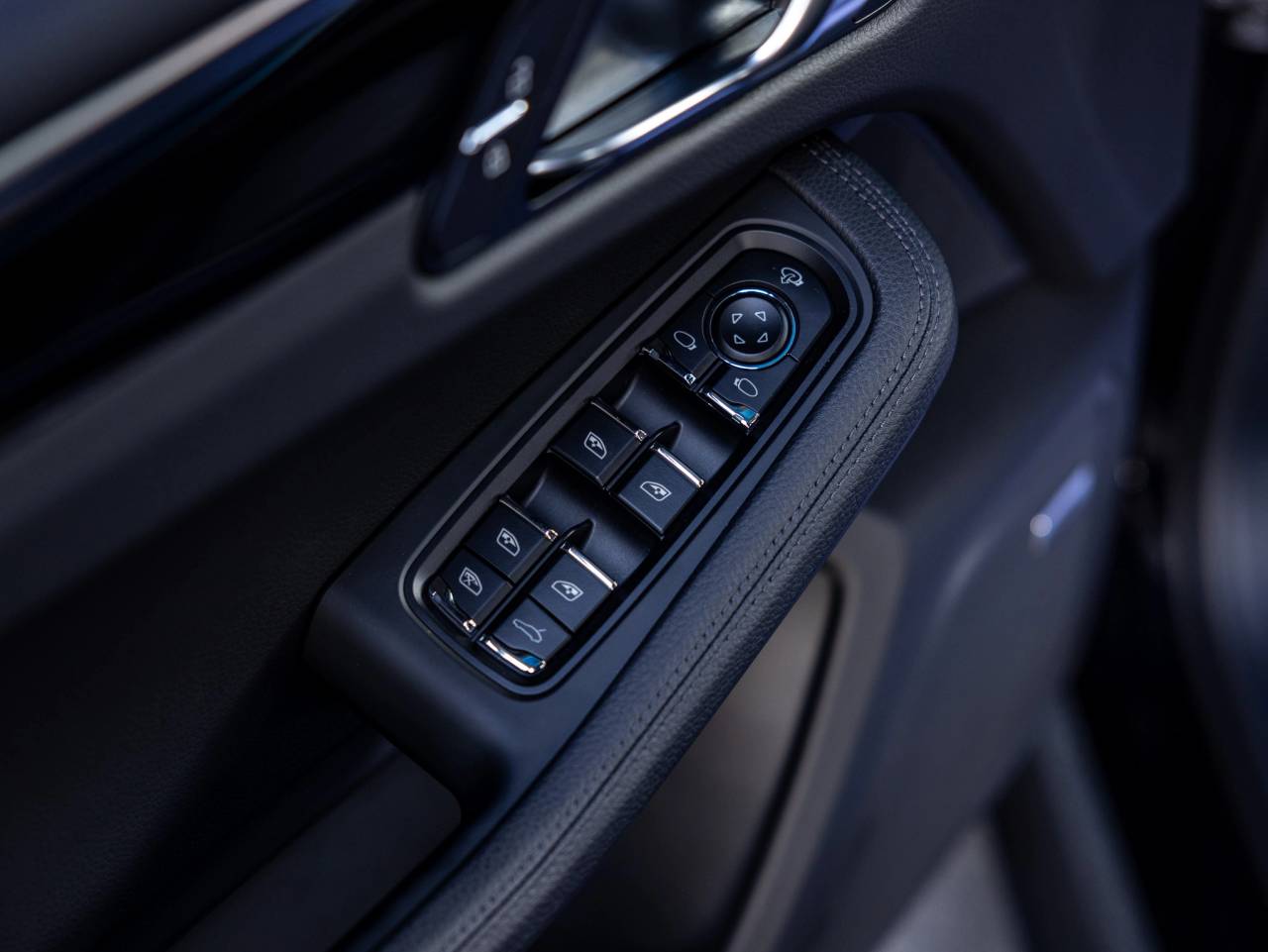 2026 Porsche Macan Macan S