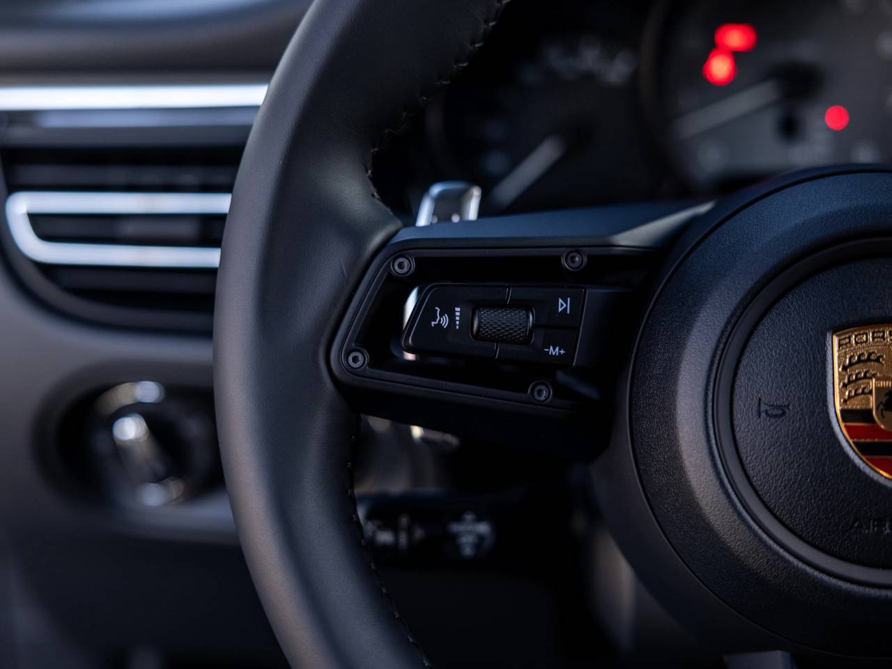 2026 Porsche Macan Macan S